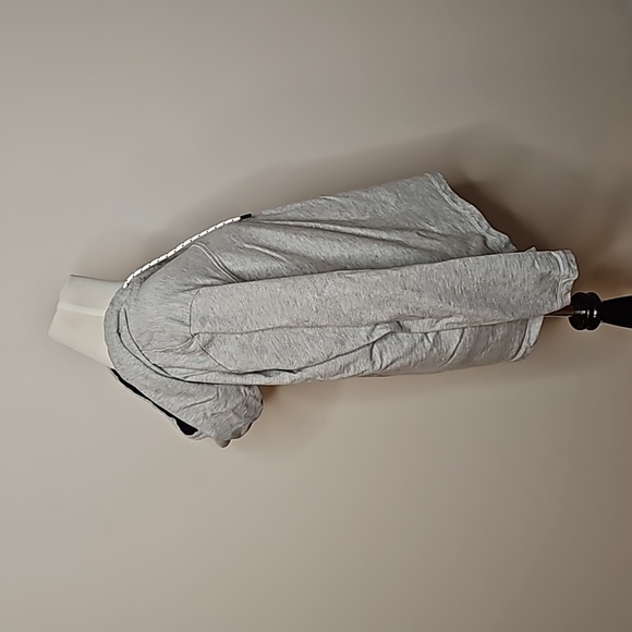 LL Bean Pullover - Picture 6 of 8